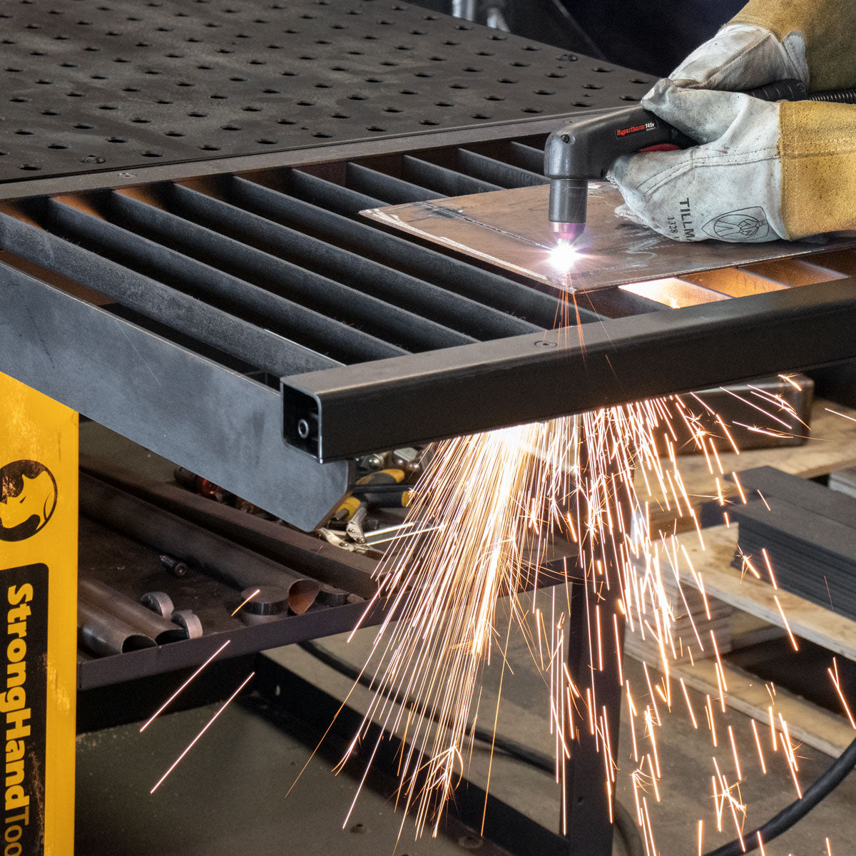 Replaceable Slats for Plasma Cutting Tray